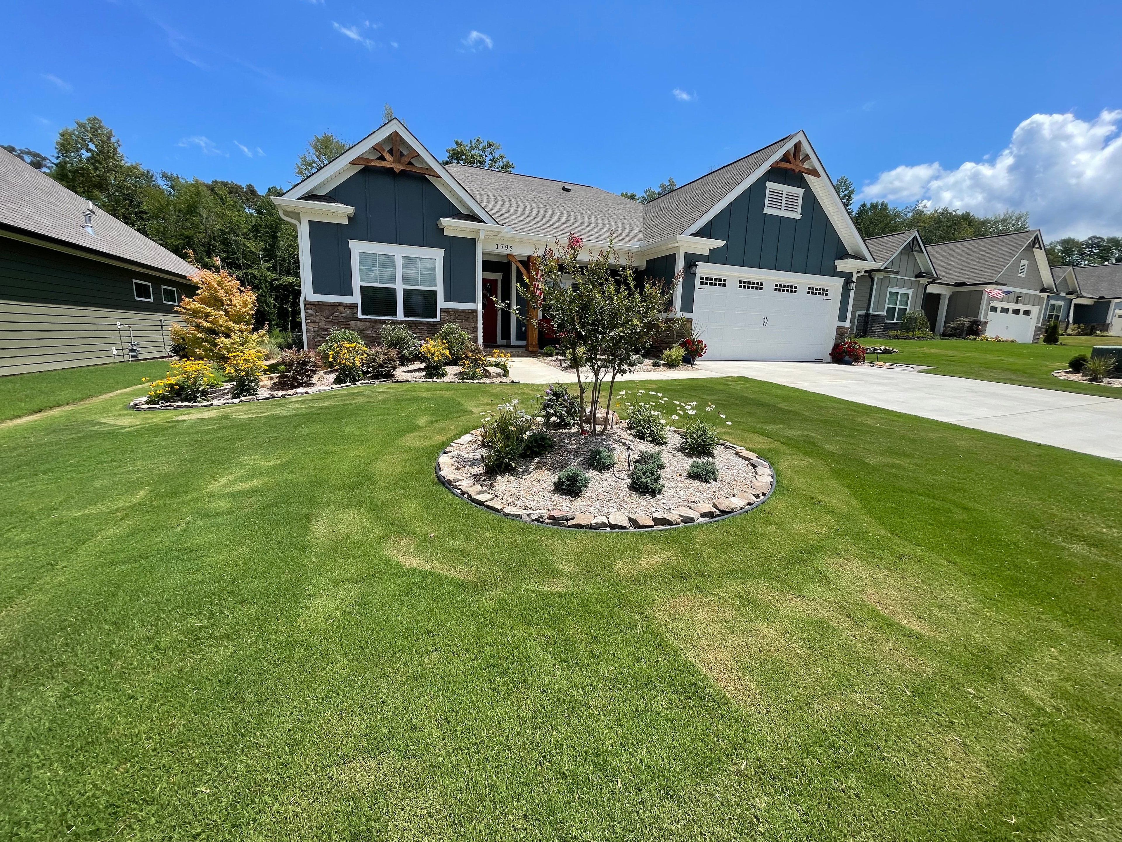 Landscape maintenance pruning seasonal cleanup Chattanooga TN